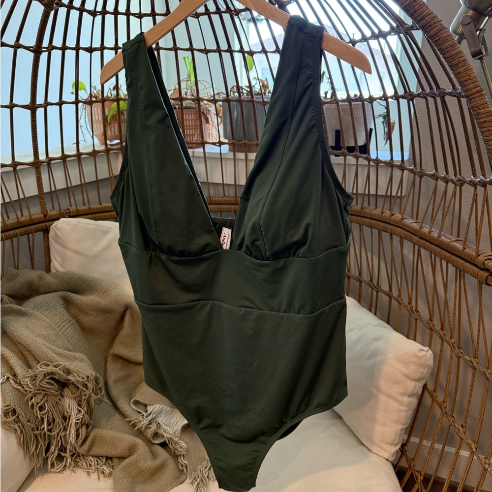 Andie Forest Green Swimsuit 4x